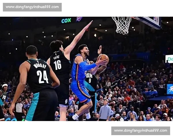 雷霆对阵勇士二零一七赛季巅峰之战巨星对决与时代转折赛场回顾解读